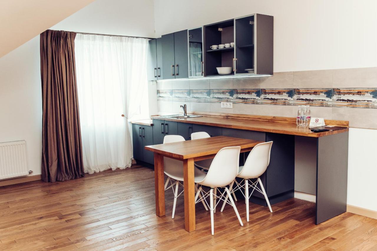 Verhovel Hotel Верховина Экстерьер фото