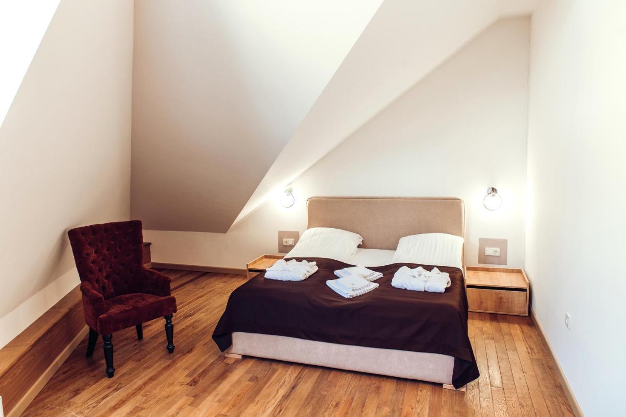 Verhovel Hotel Верховина Экстерьер фото