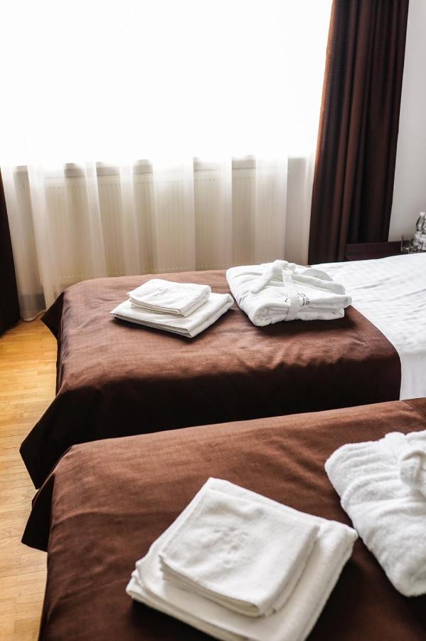 Verhovel Hotel Верховина Экстерьер фото