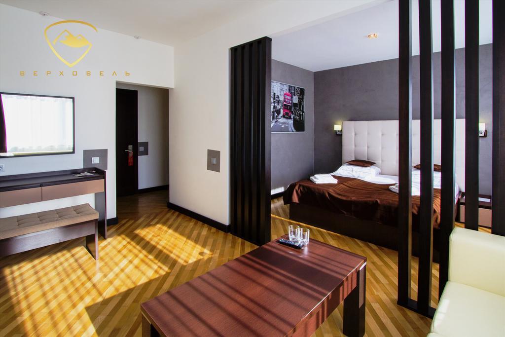 Verhovel Hotel Верховина Экстерьер фото
